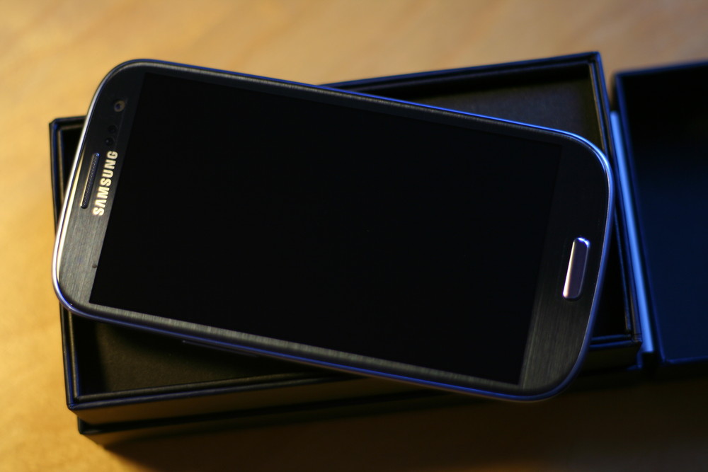 Samsung Galaxy S3 Front